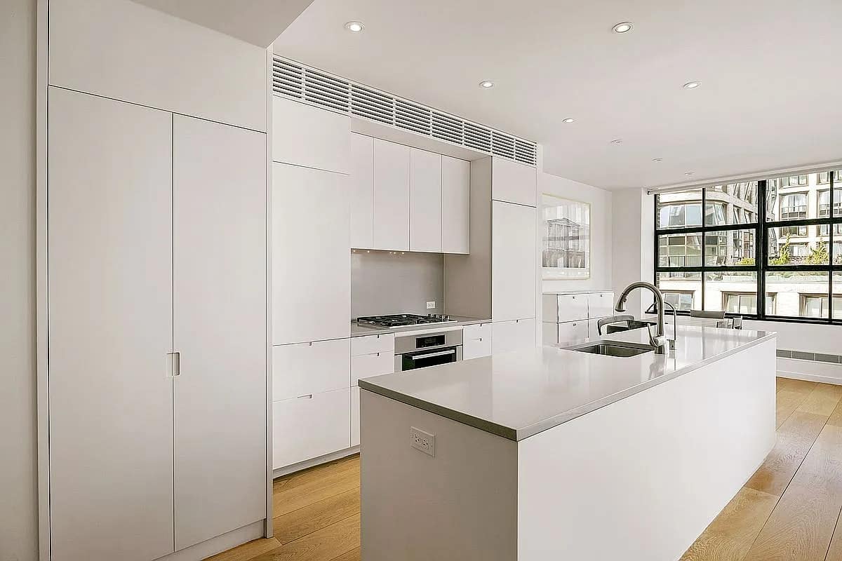 456 W 19th St Apt 48D – photo 2