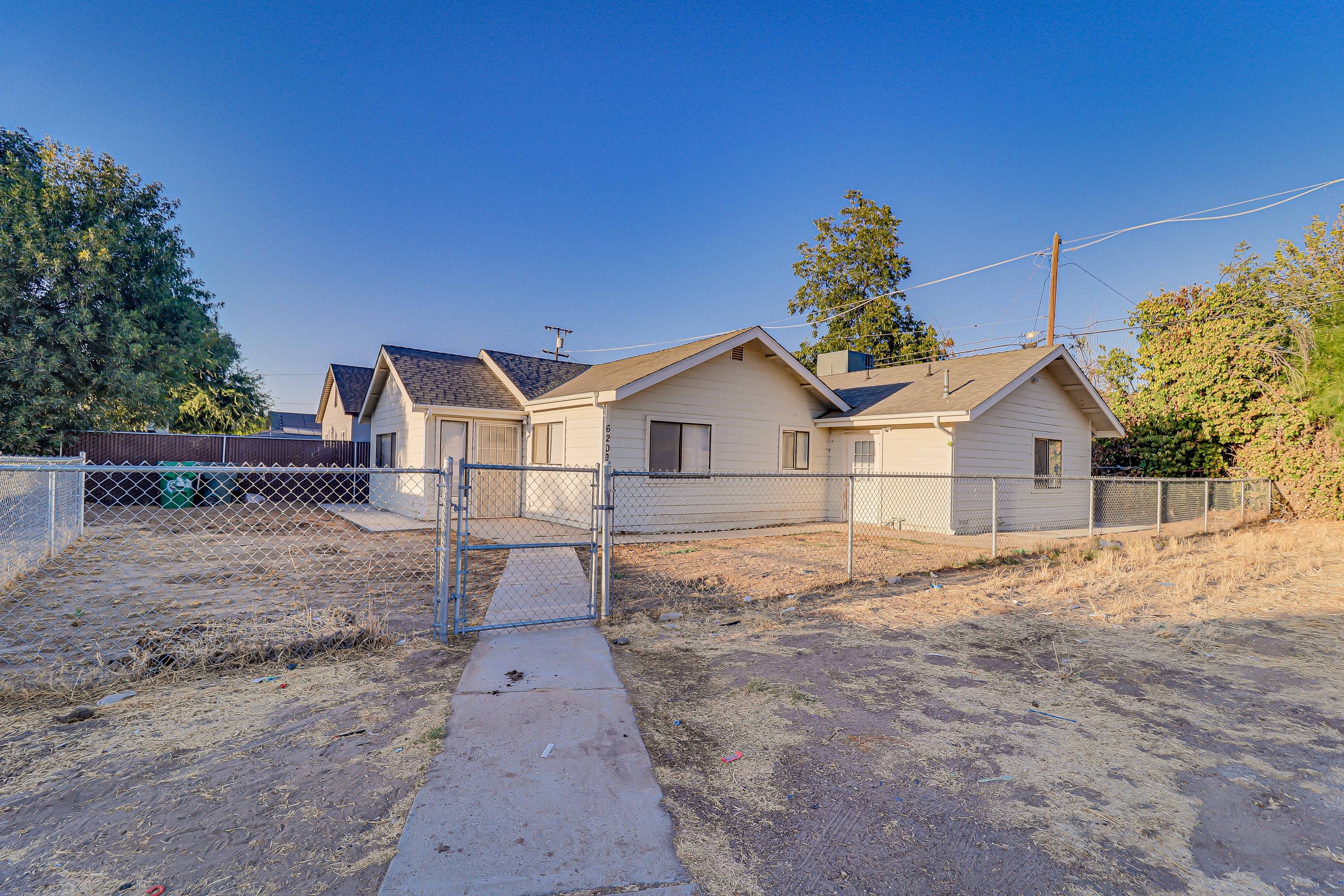 620 Huskey Drive – photo 2