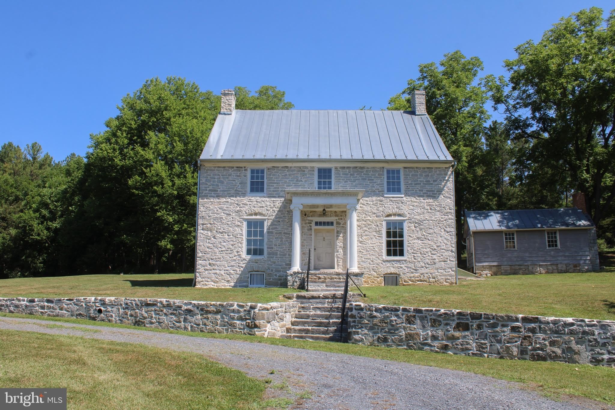 242 FORT BOWMAN Road – photo 2
