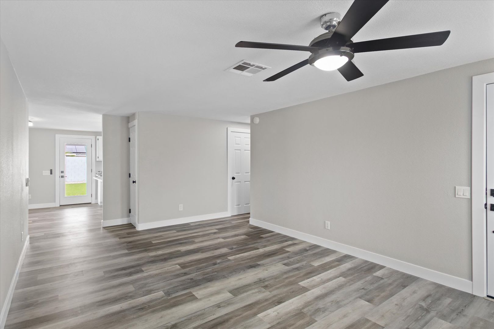 2 650 Chandler Home For Lease 4 Beds 2 Baths Remodeled Home Large Private Backyard No Hoa – photo 3