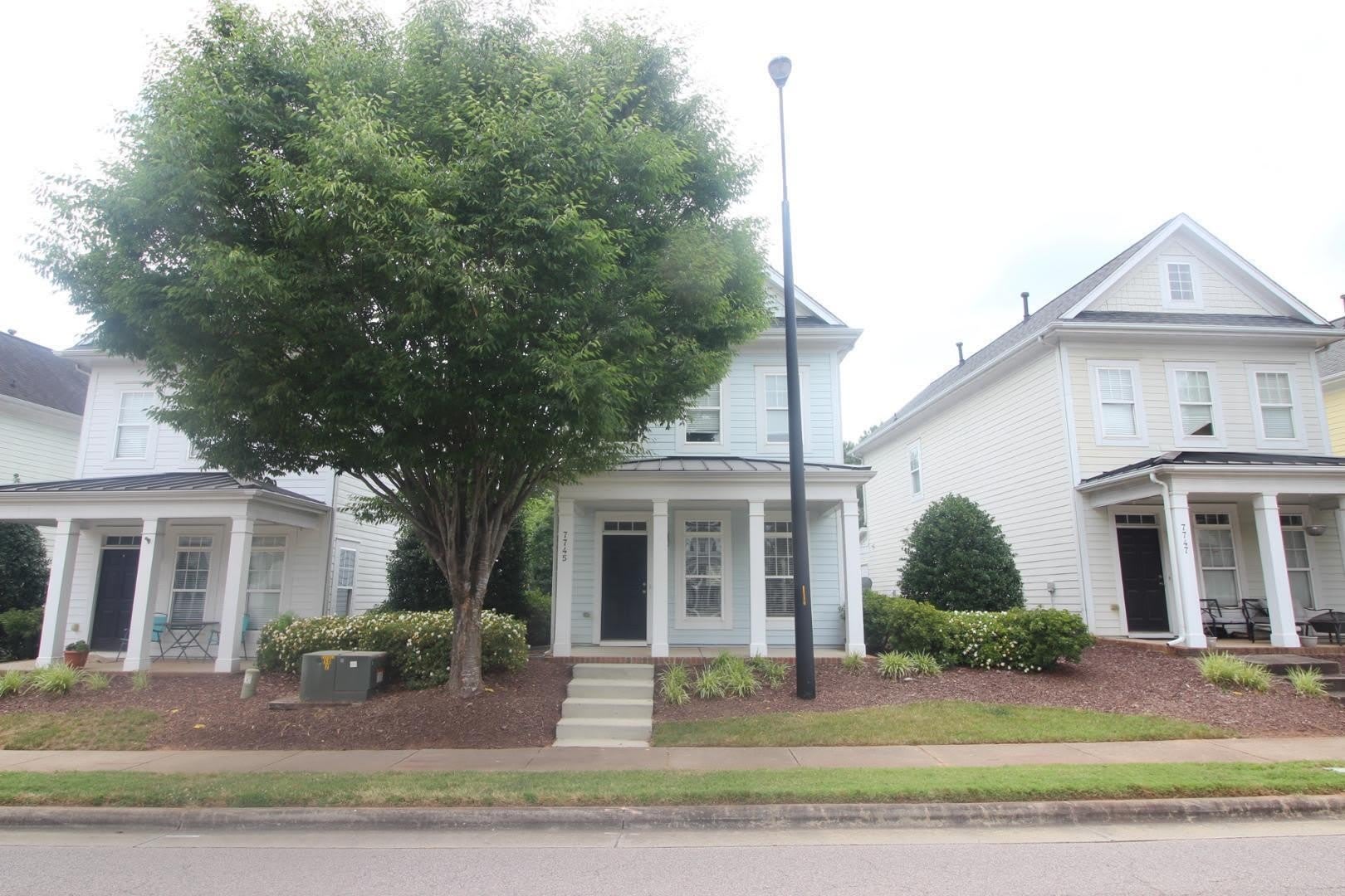 7745 Acc Boulevard – photo 2