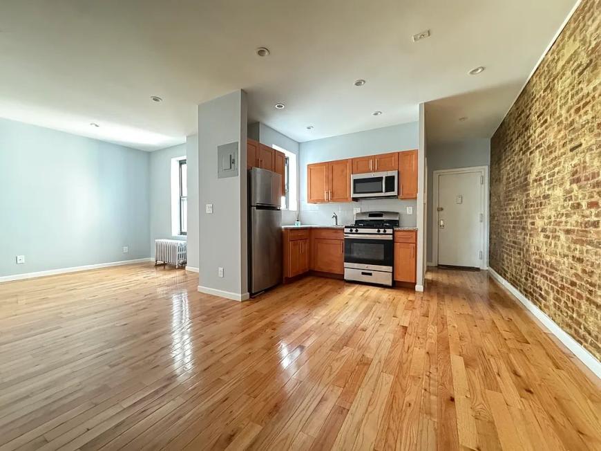 411 Cortelyou Road – photo 1