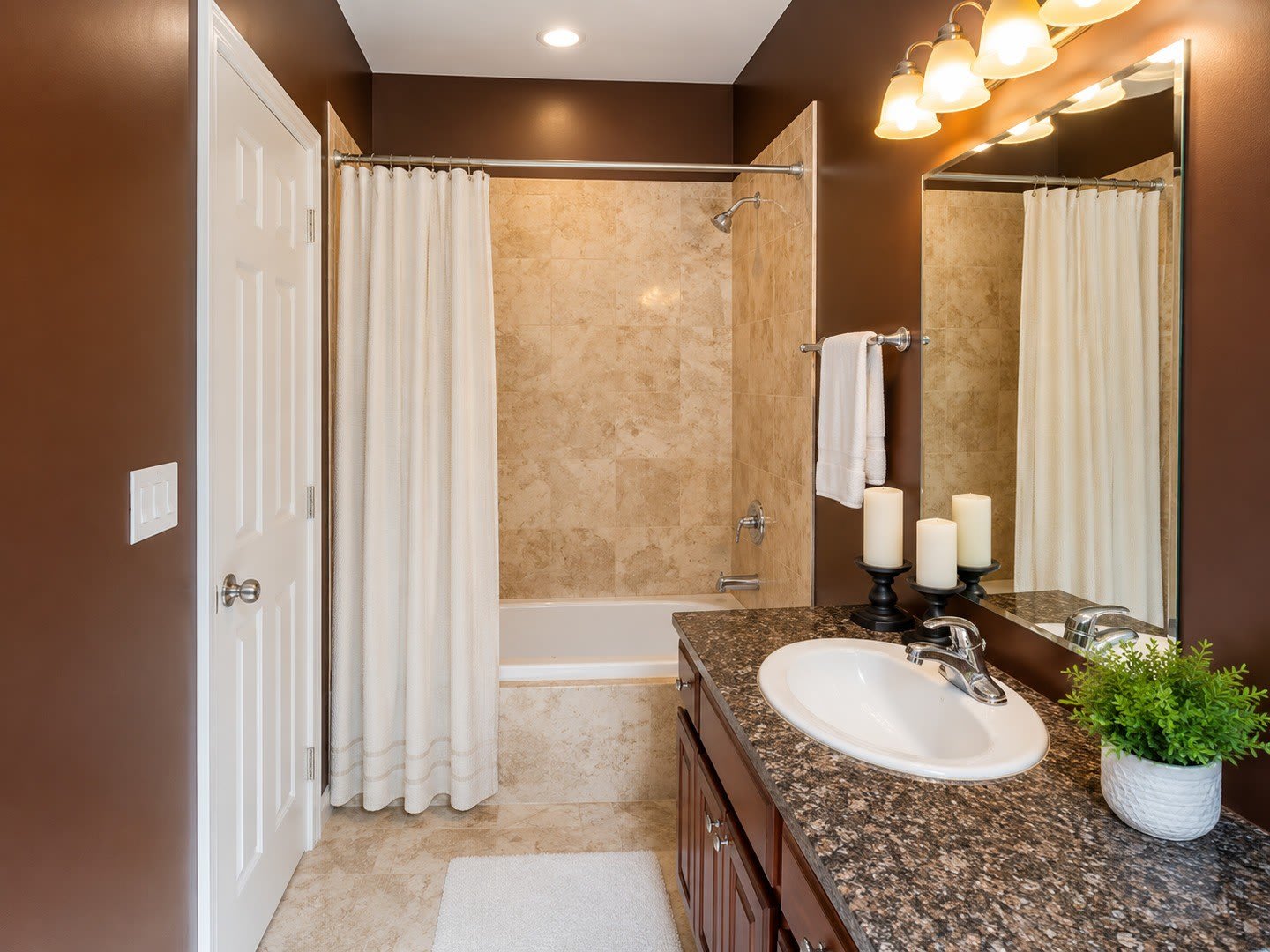 4731 S Ingleside Avenue – photo 3
