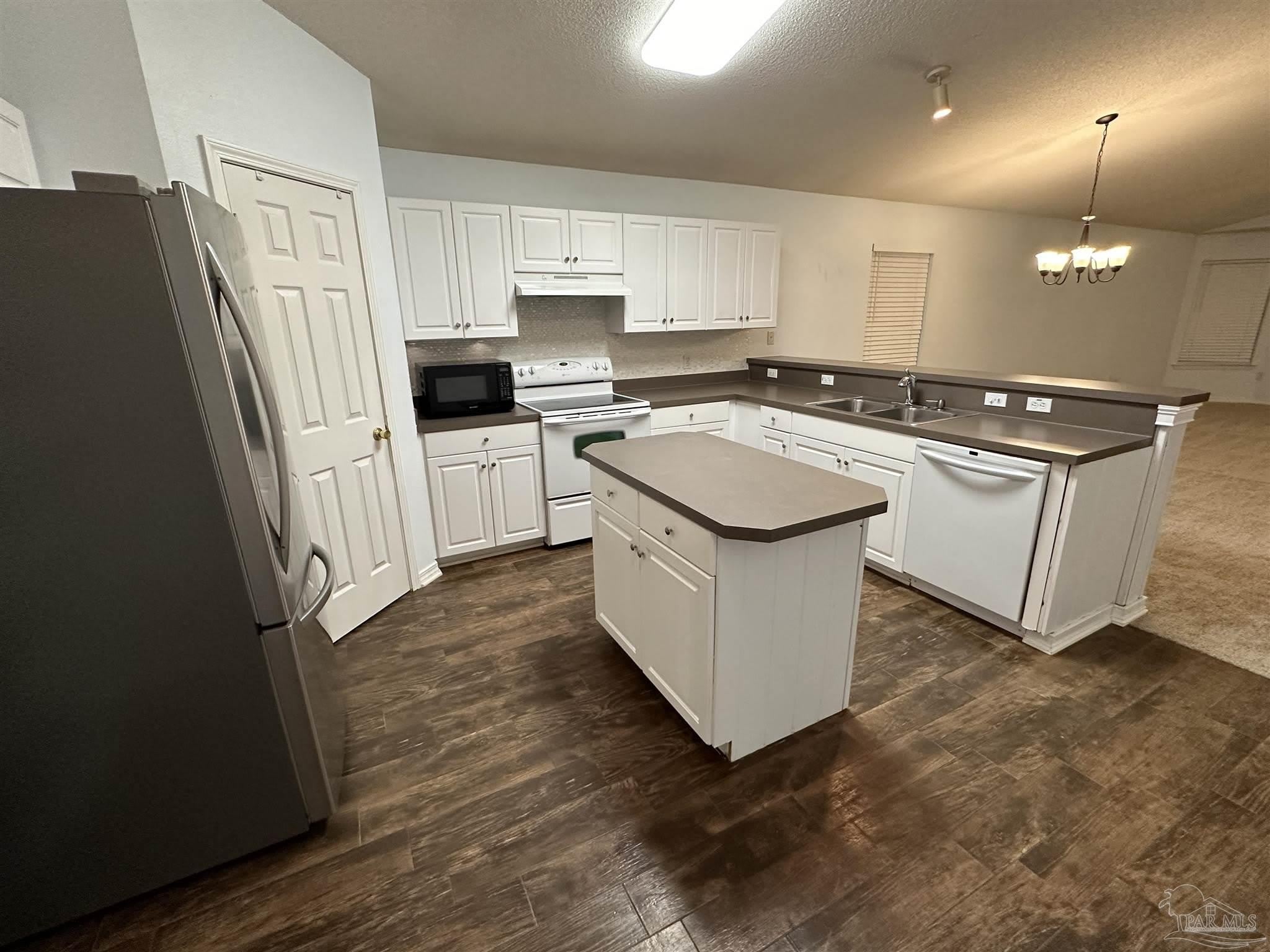 317 Mizzen Ln – photo 5