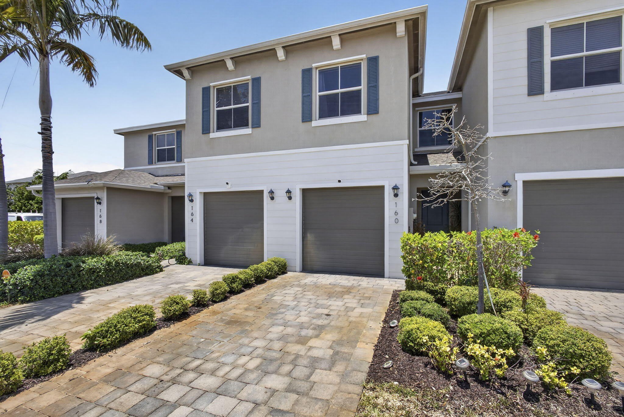 160 Bandol Street – photo 1