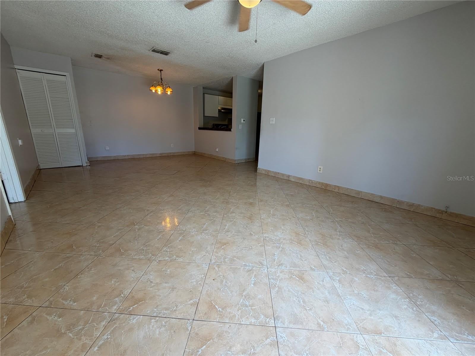 5225 VIA HACIENDA Circle – photo 4