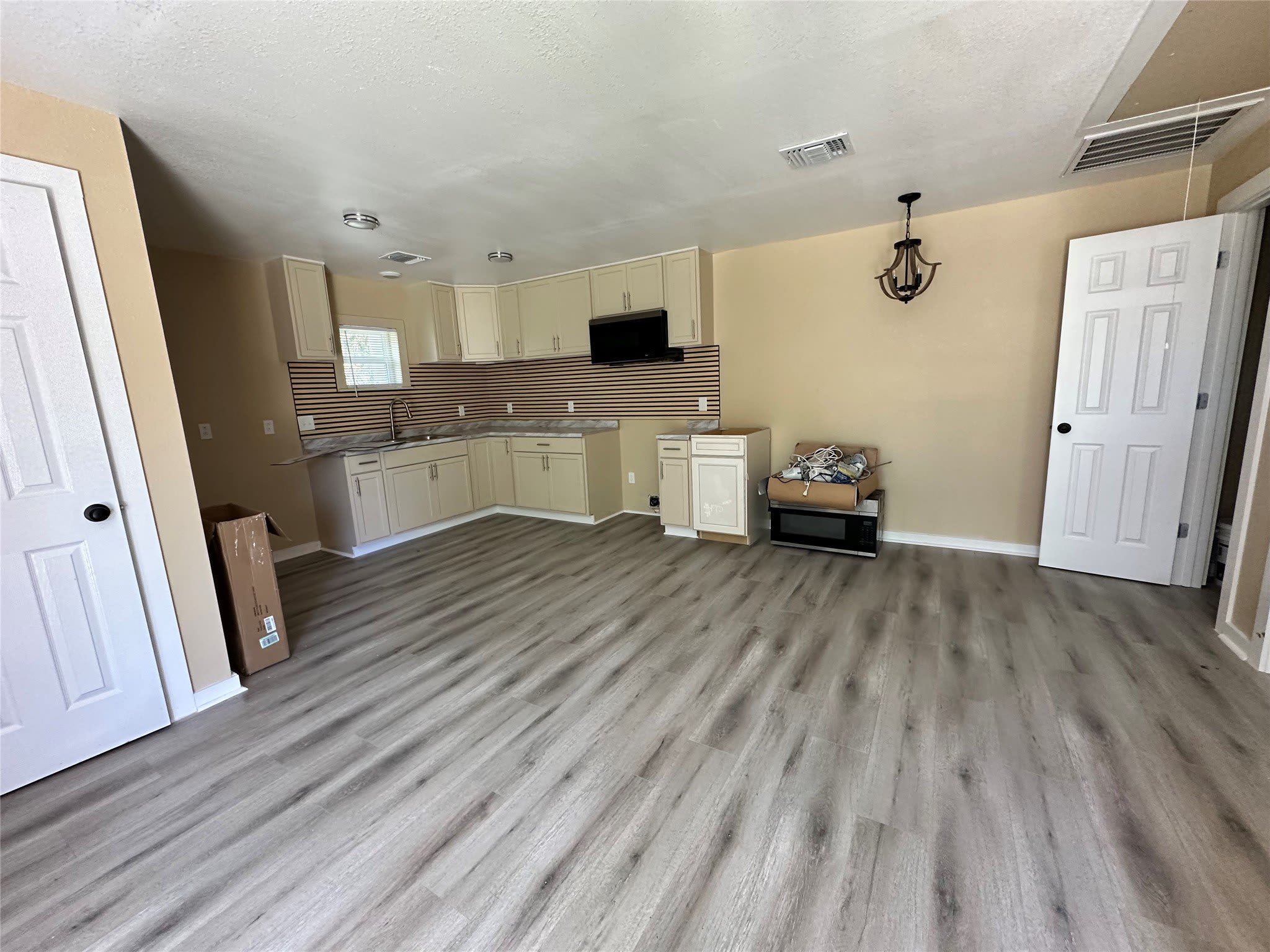 4101 N 19th Street – photo 3
