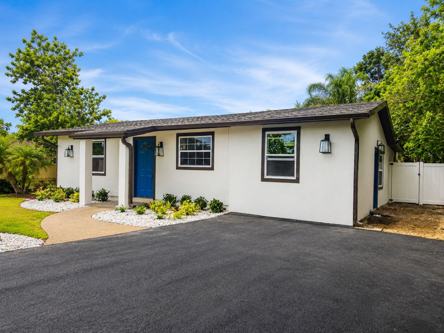 Chic 1-Bedroom Retreat in Prime Kissimmee Location – Comfort, Style & Convenience! – photo 1