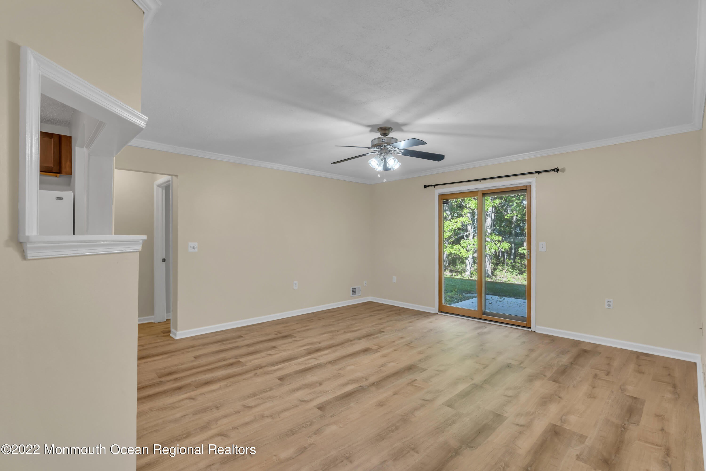 134 Whispering Oaks Way – photo 5