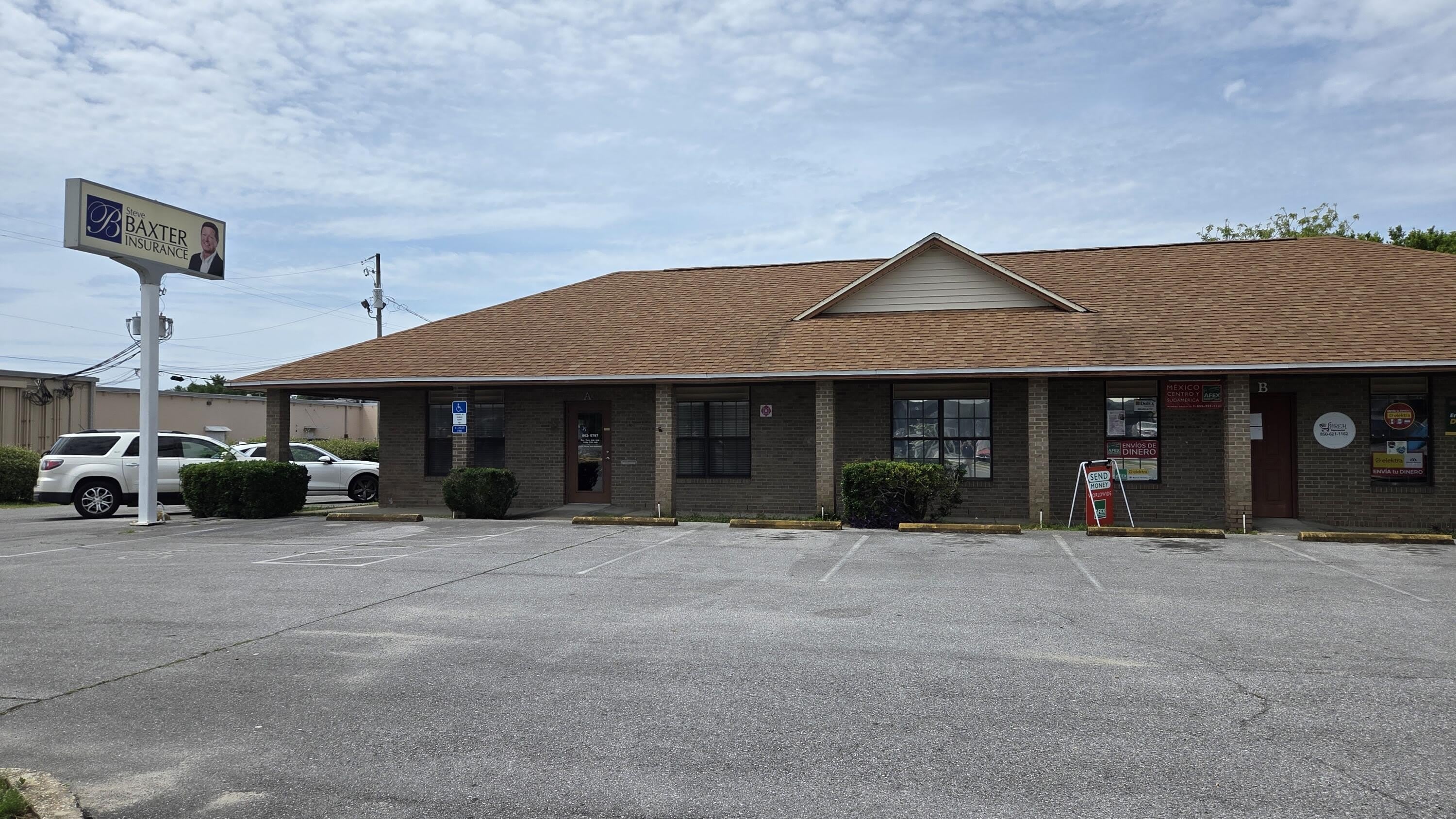 327 NE Racetrack Road – photo 4