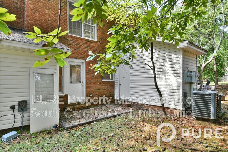 121 Manorwood Ct – photo 5