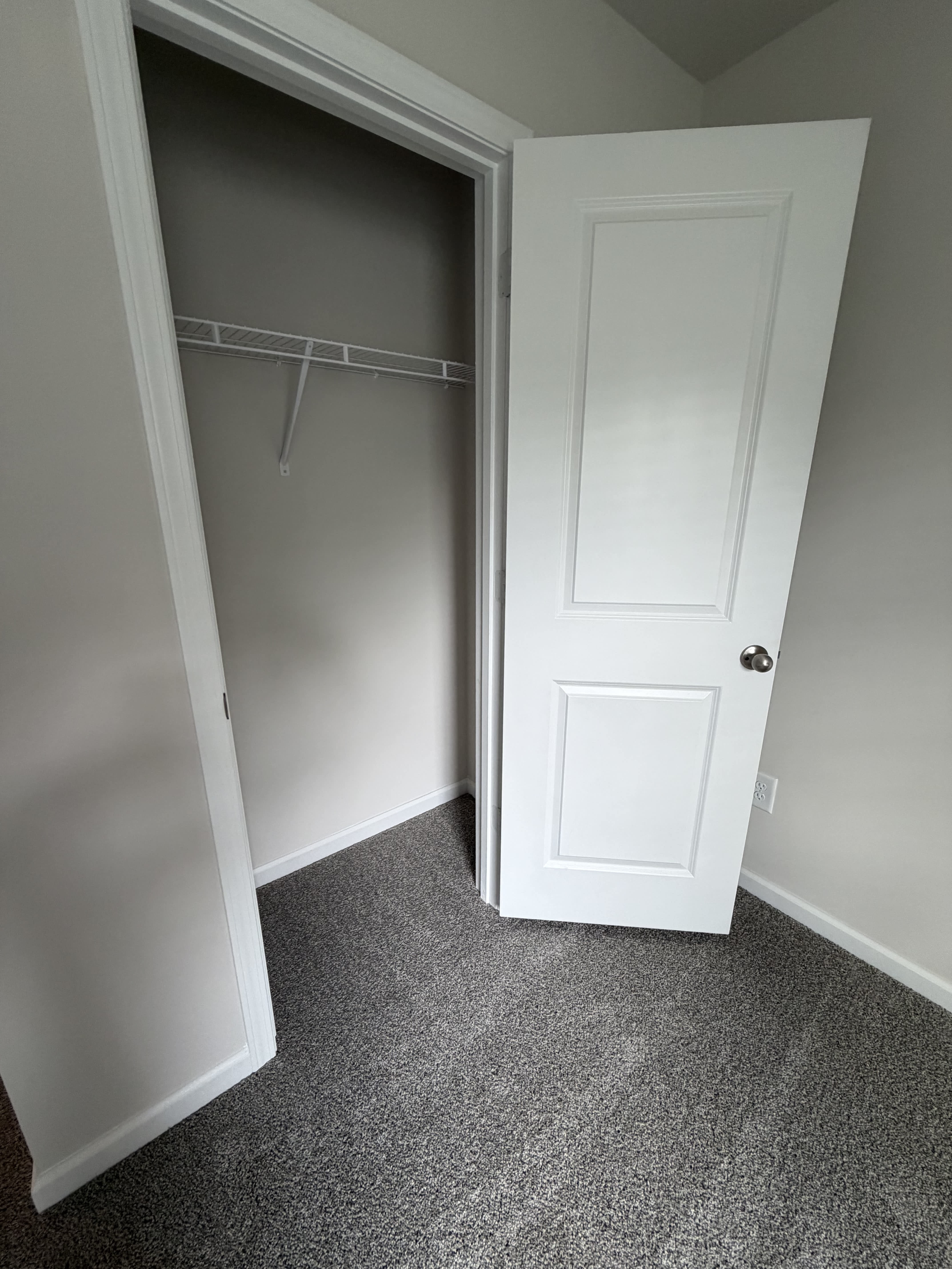 400 Speyside Lane – photo 5