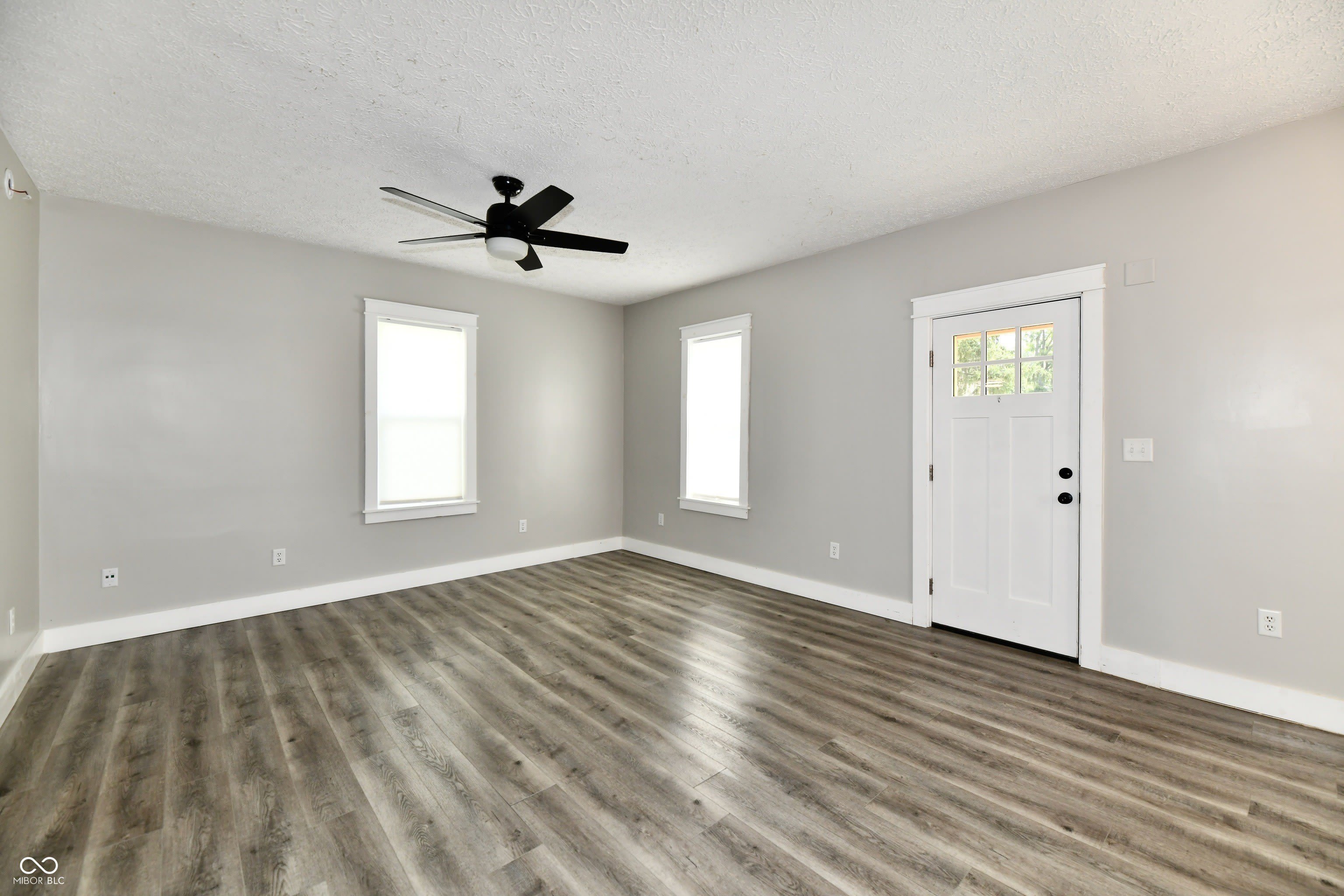 218 N Jefferson Street – photo 4