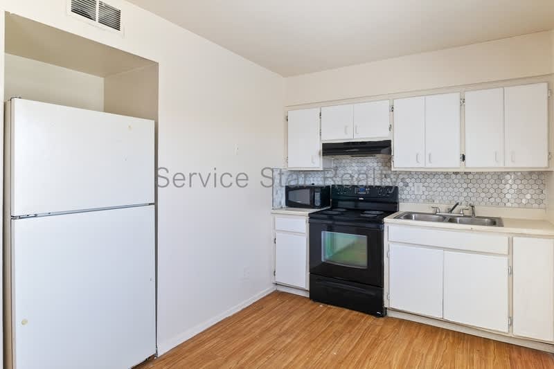 2510 E Pueblo Ave – photo 5
