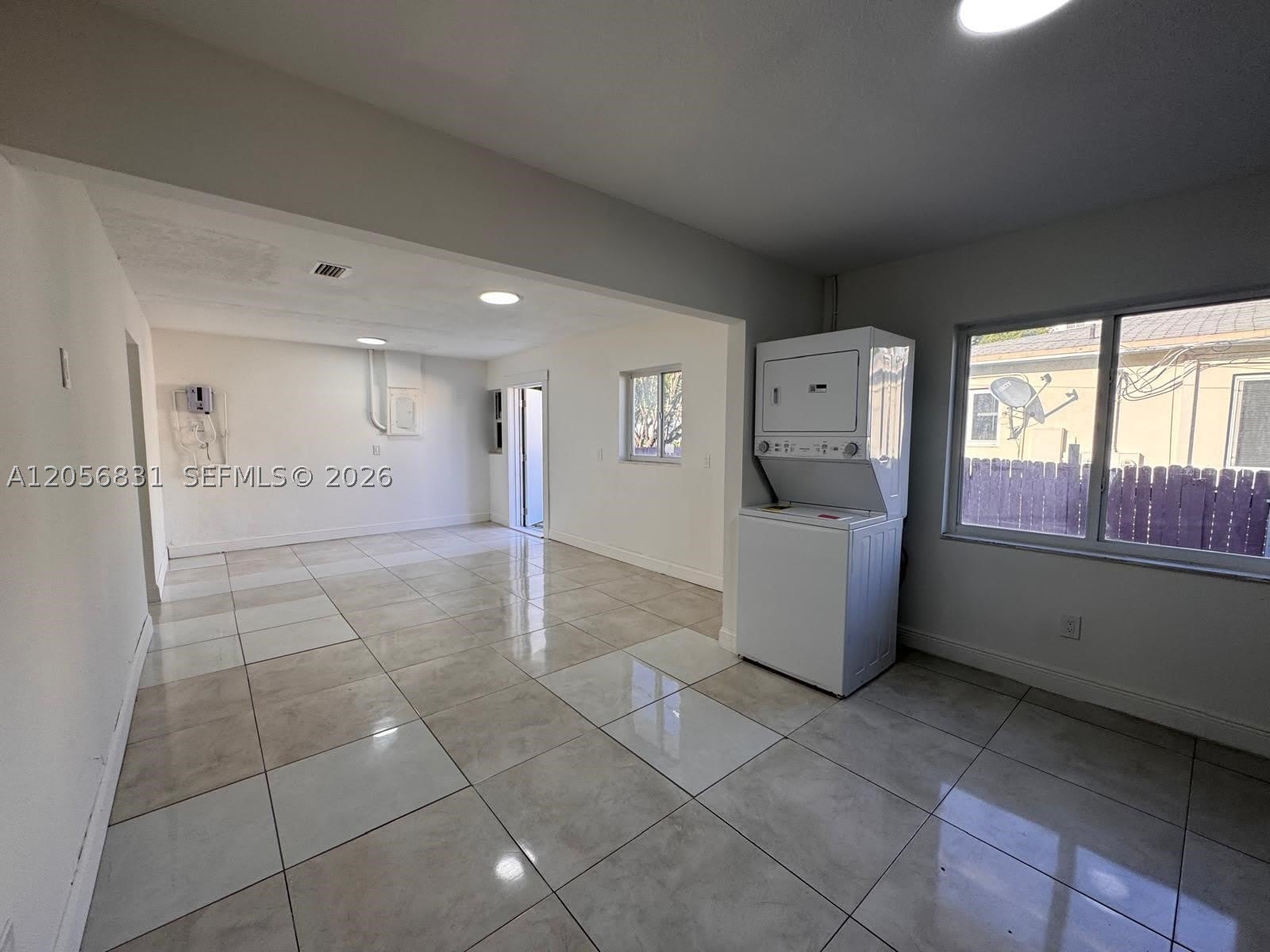 2803 SW 26th St – photo 4