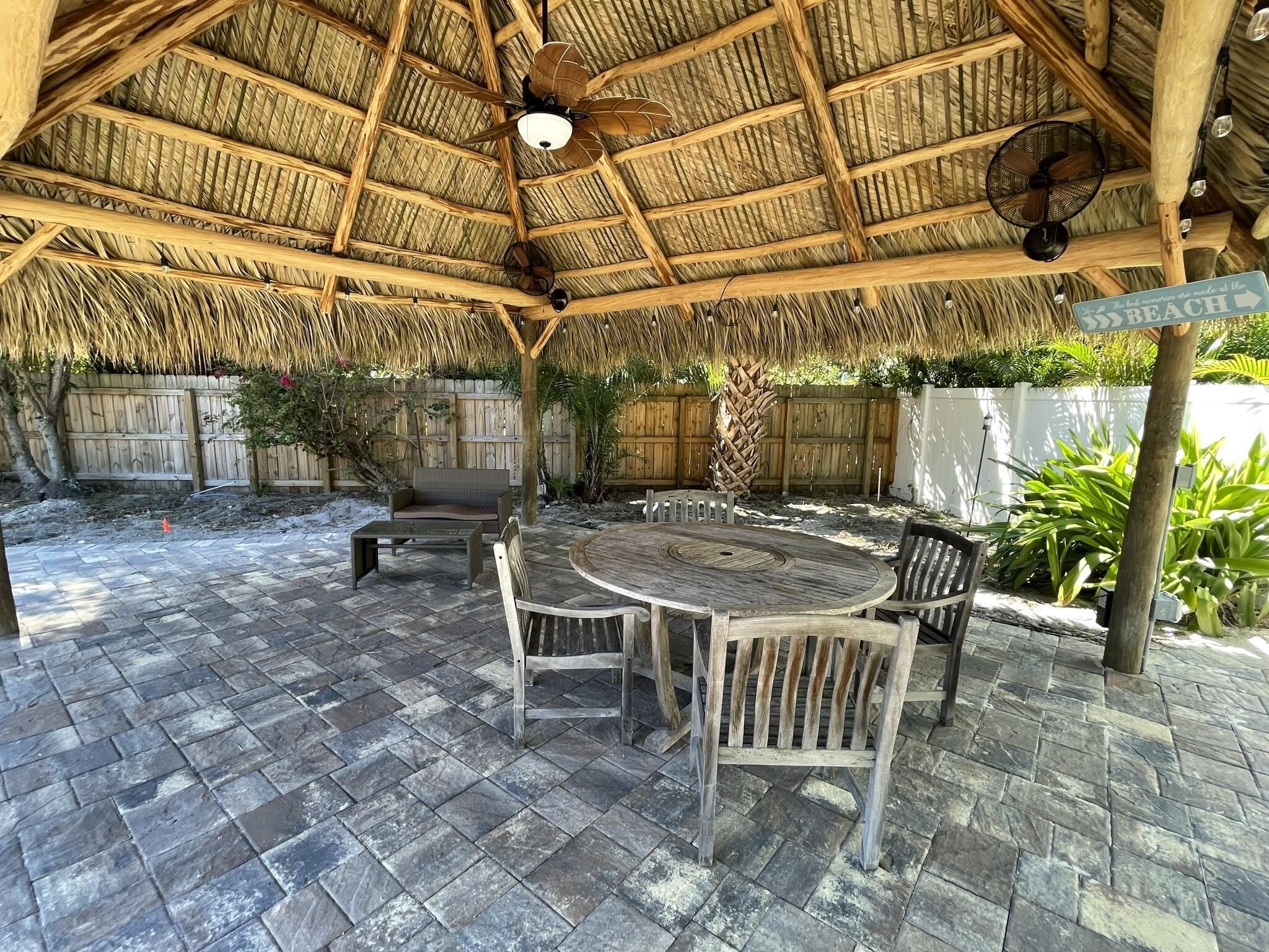510 BANYAN Way – photo 3