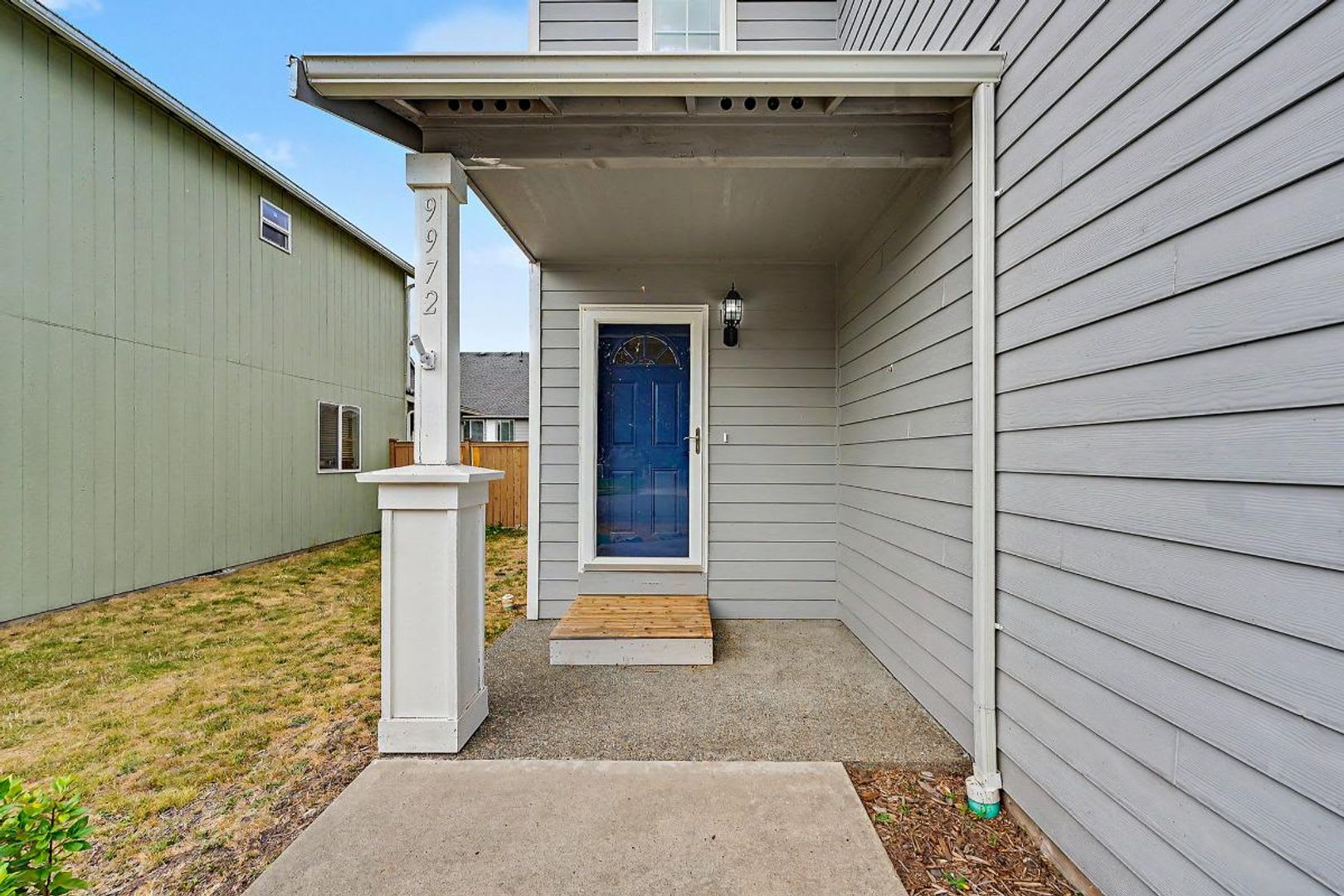 Spacious Yelm Home with A/C, Fully Fenced Backyard & 2-Car Garage! – photo 2