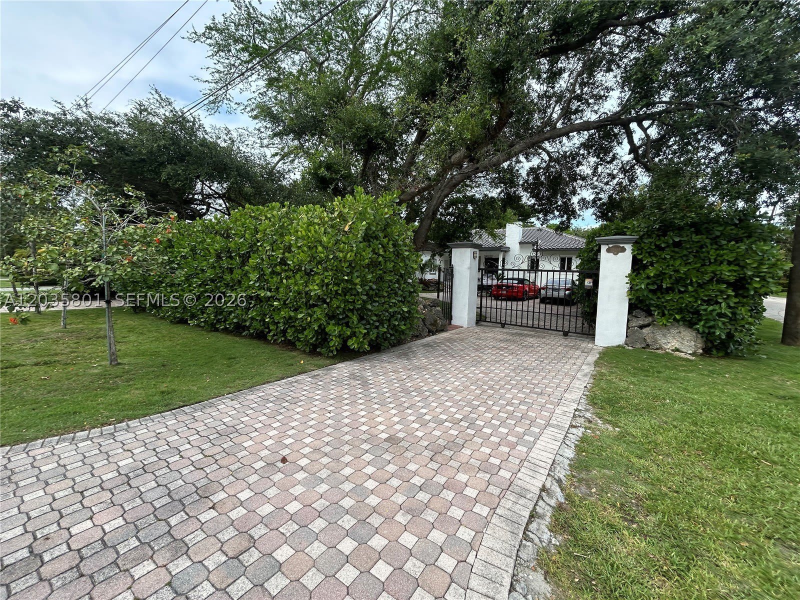 12885 SW 77 AVE – photo 4