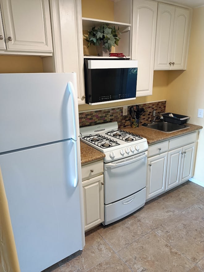 1620 1/2 York Drive – photo 3