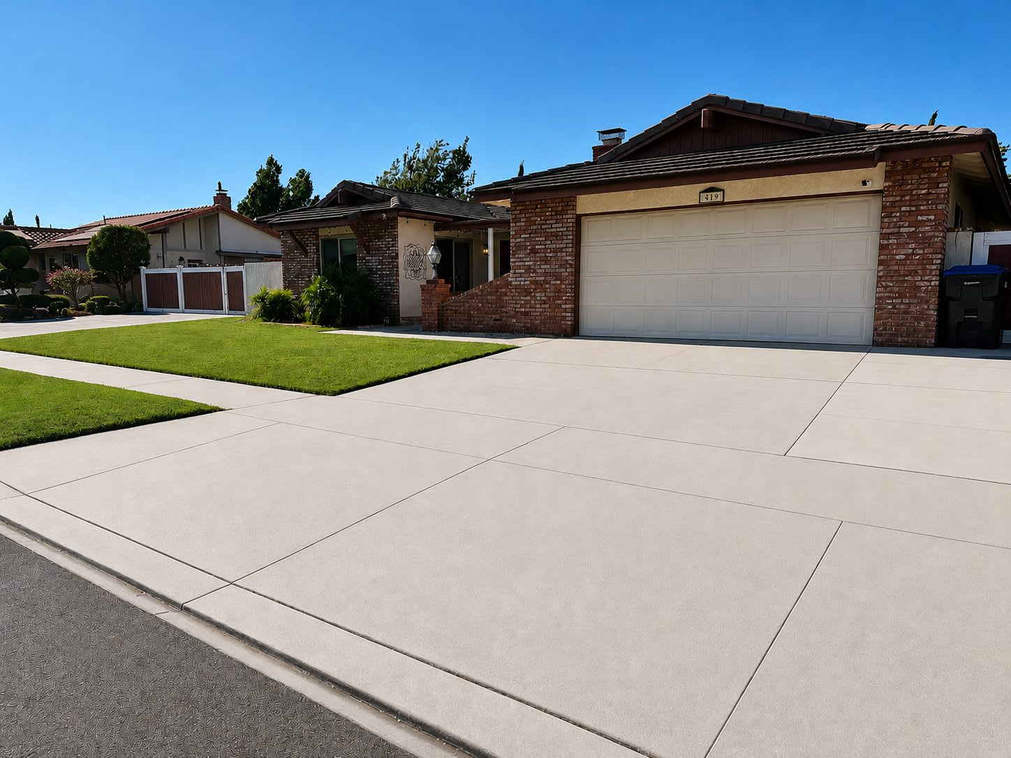 419 Makin Avenue – photo 1