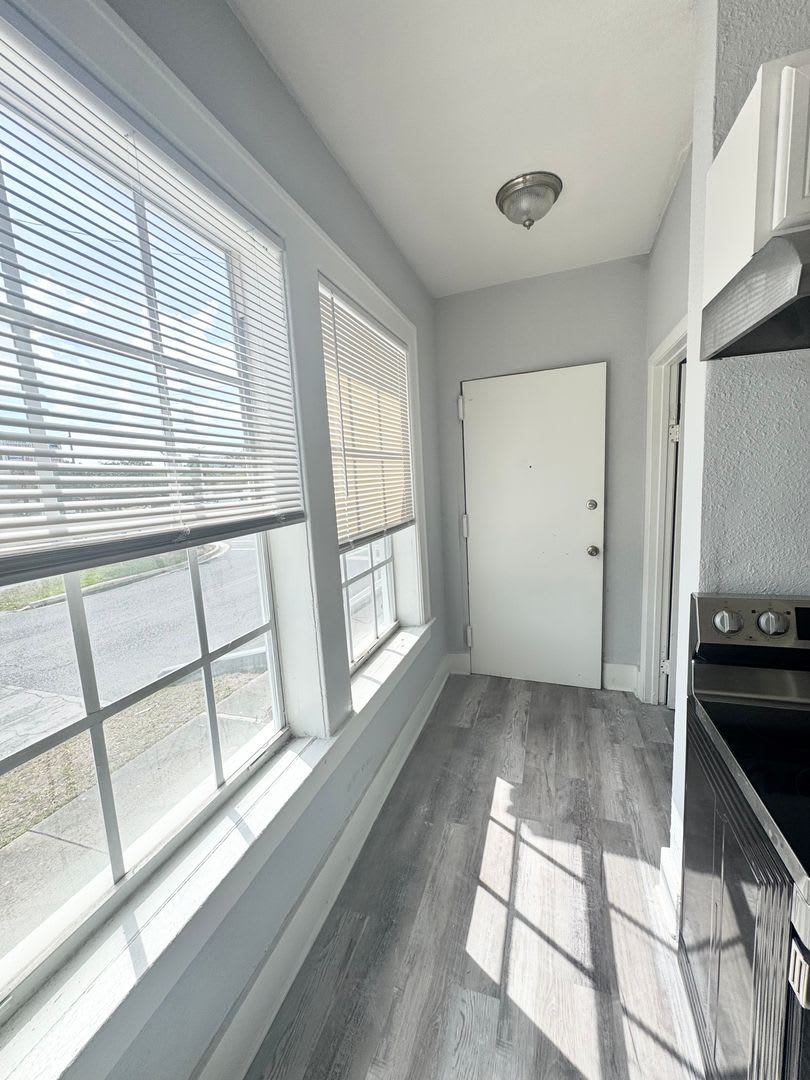 Cordova Drive #1 – photo 4