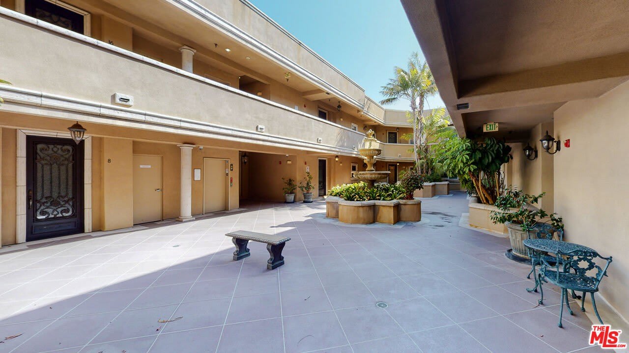 11440 National Blvd – photo 4