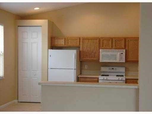 552 Calamondin Way – photo 4