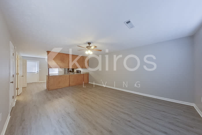 160 Deer Parkway – photo 5