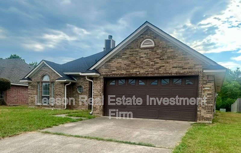 3120 Stockwell Rd – photo 3