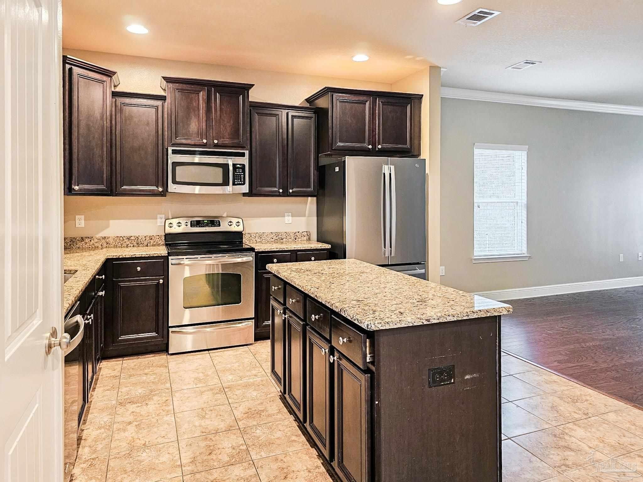 2236 Somerville Ct – photo 5