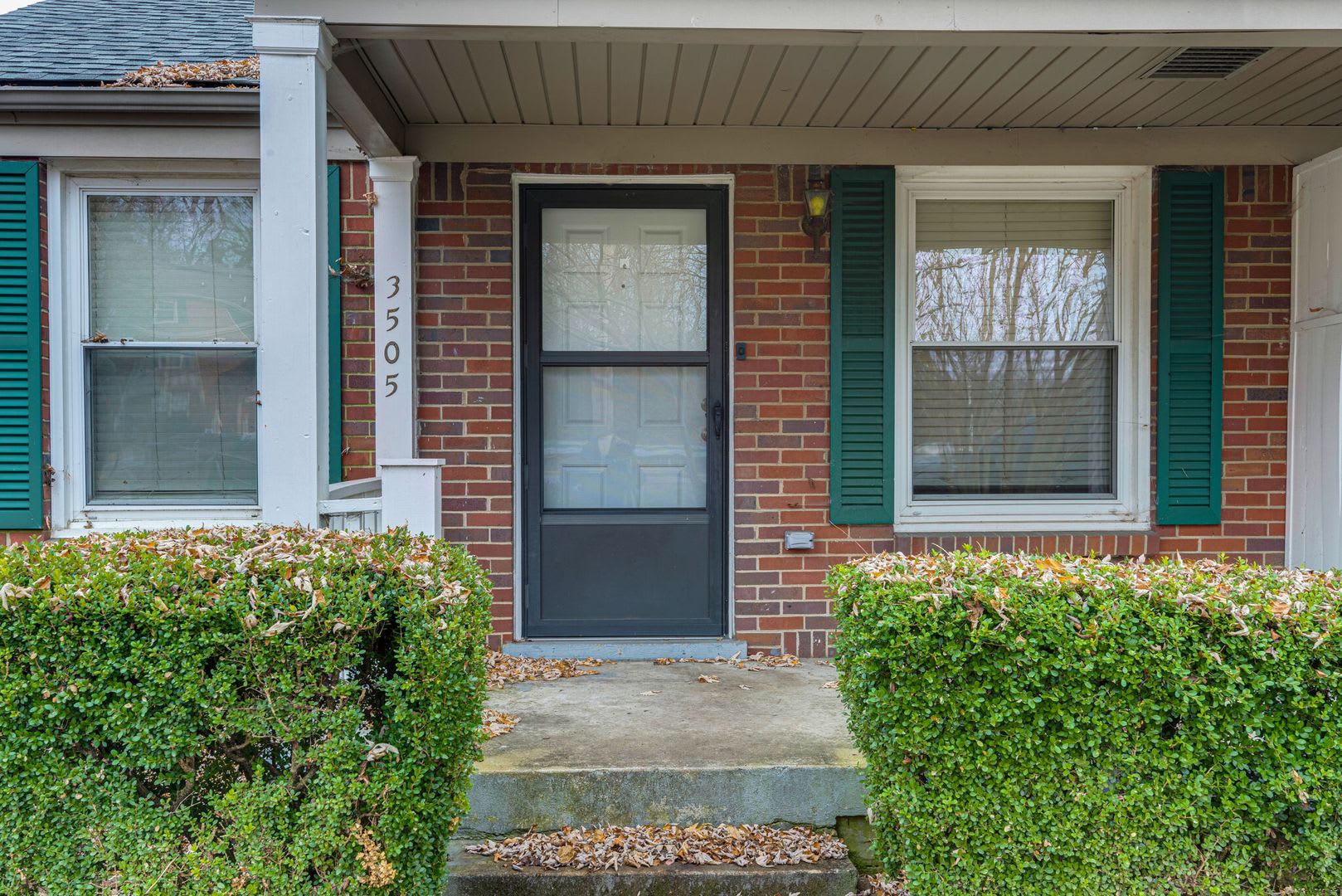 3bed 2bath West End Duplex – photo 1