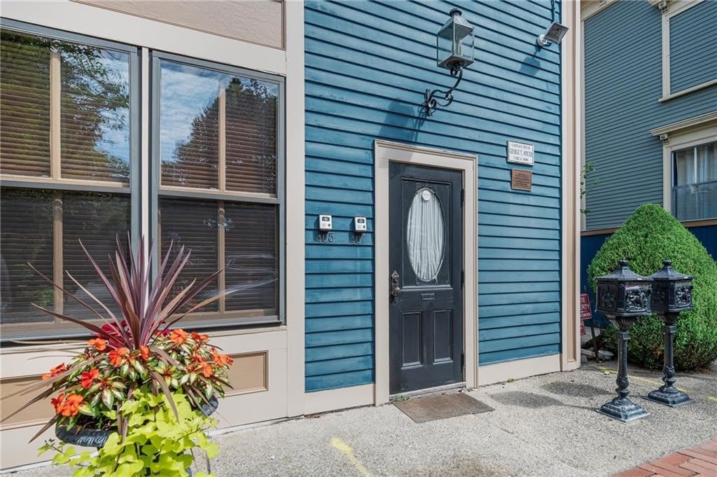 407 Broadway – photo 1