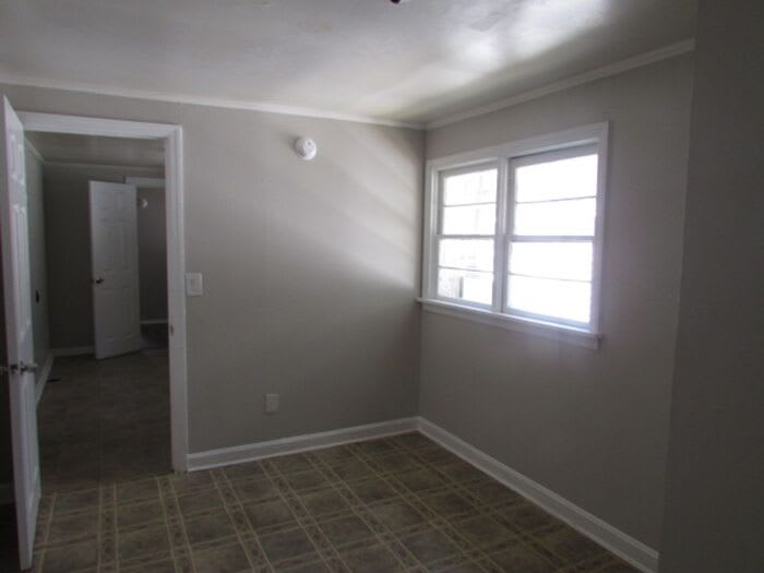 307 1/2 Manning Avenue – photo 3