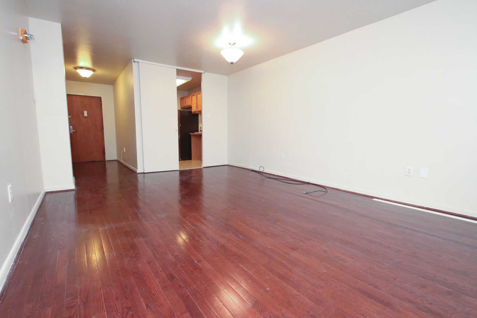 Luxury 1 Bedroom With Balcony Pool City Views Hopkinson House – photo 5