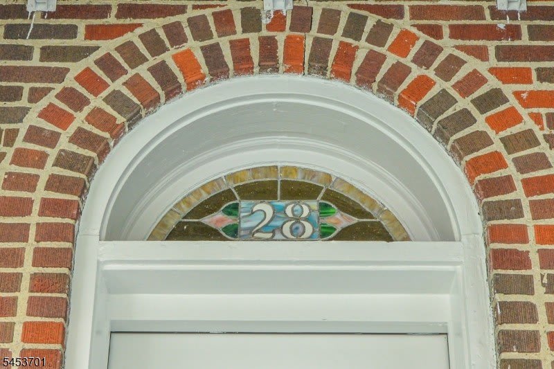 28 Mission St – photo 2