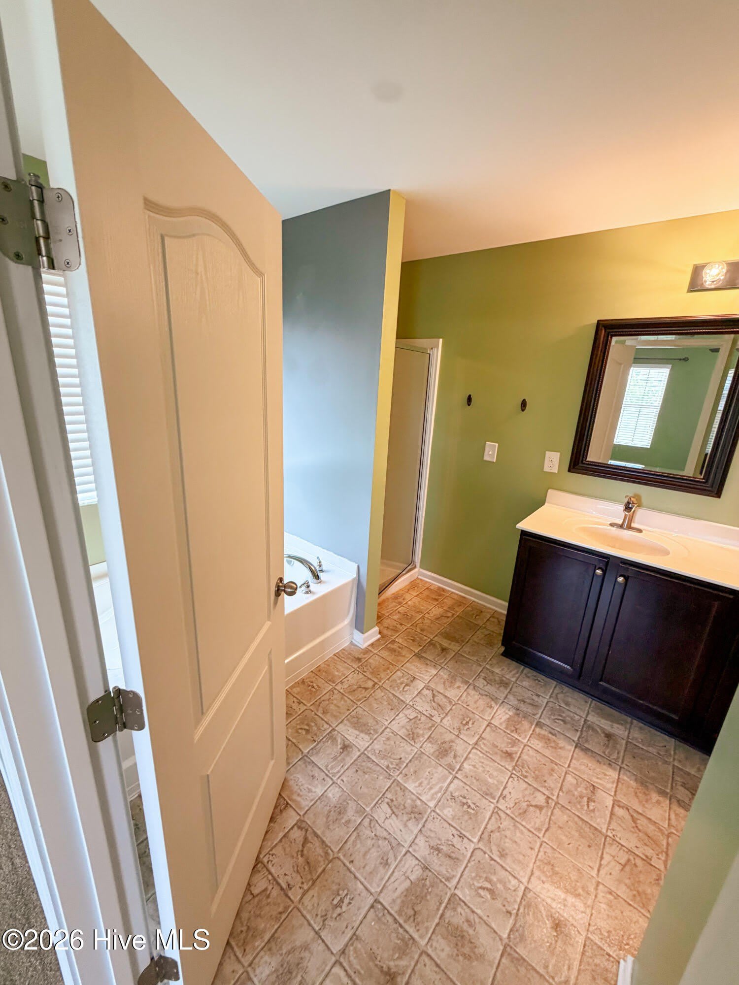 521 Shelmore Lane – photo 5