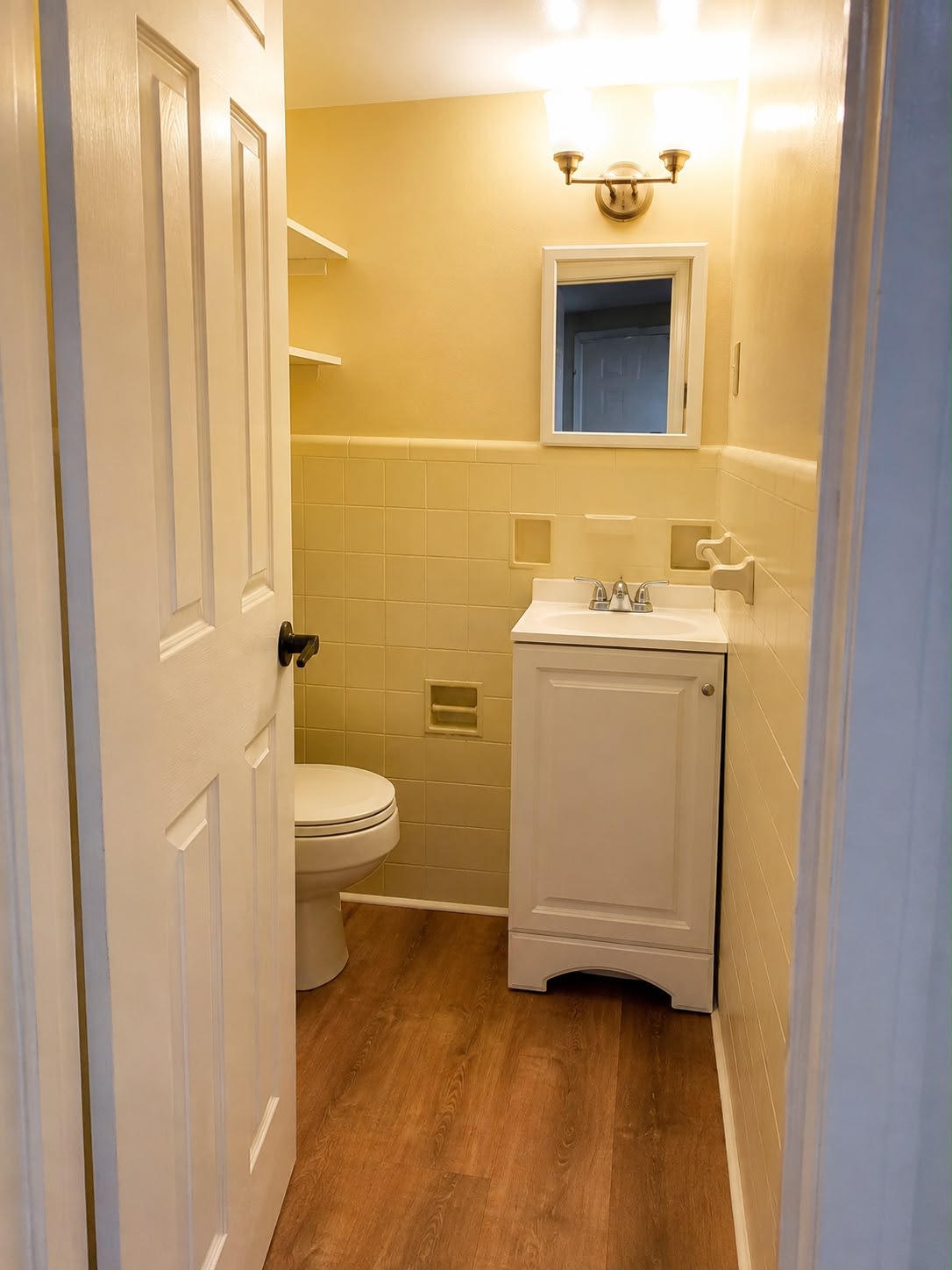 238 1/2 North 11th StreetApt 3 – photo 1