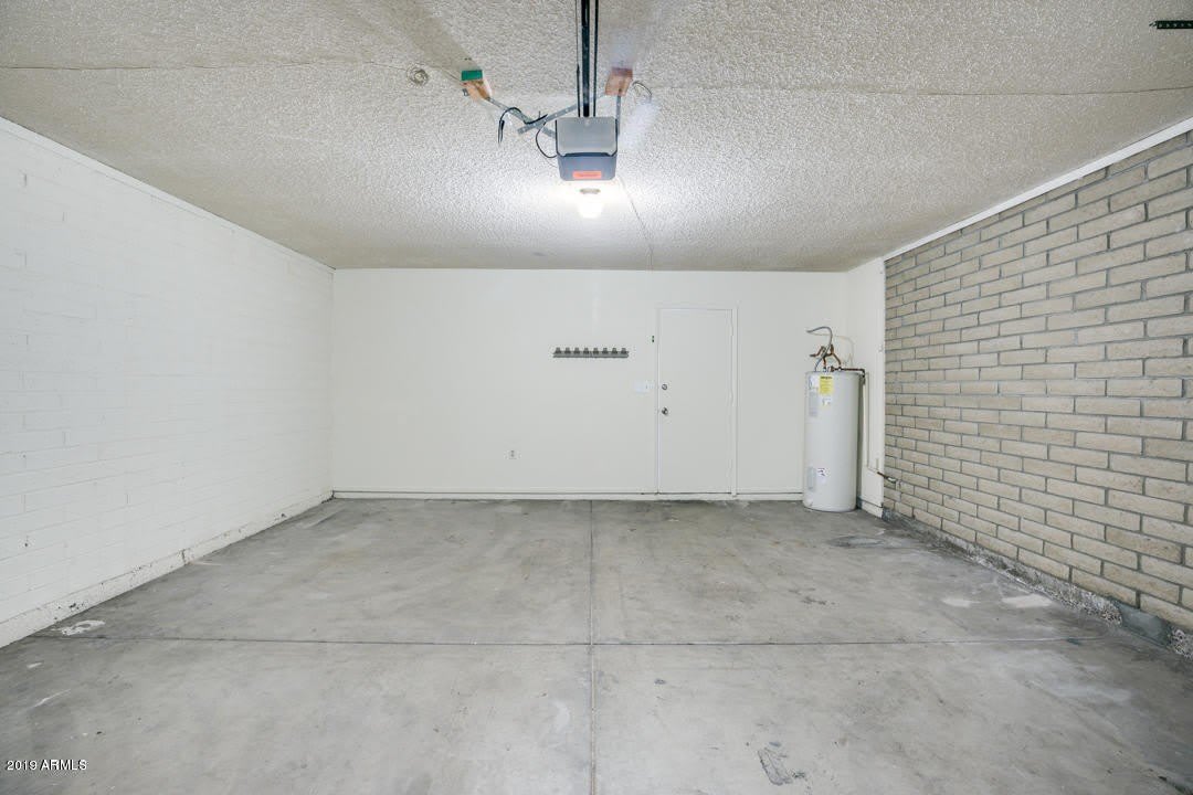 10640 N 66th Avenue – photo 5