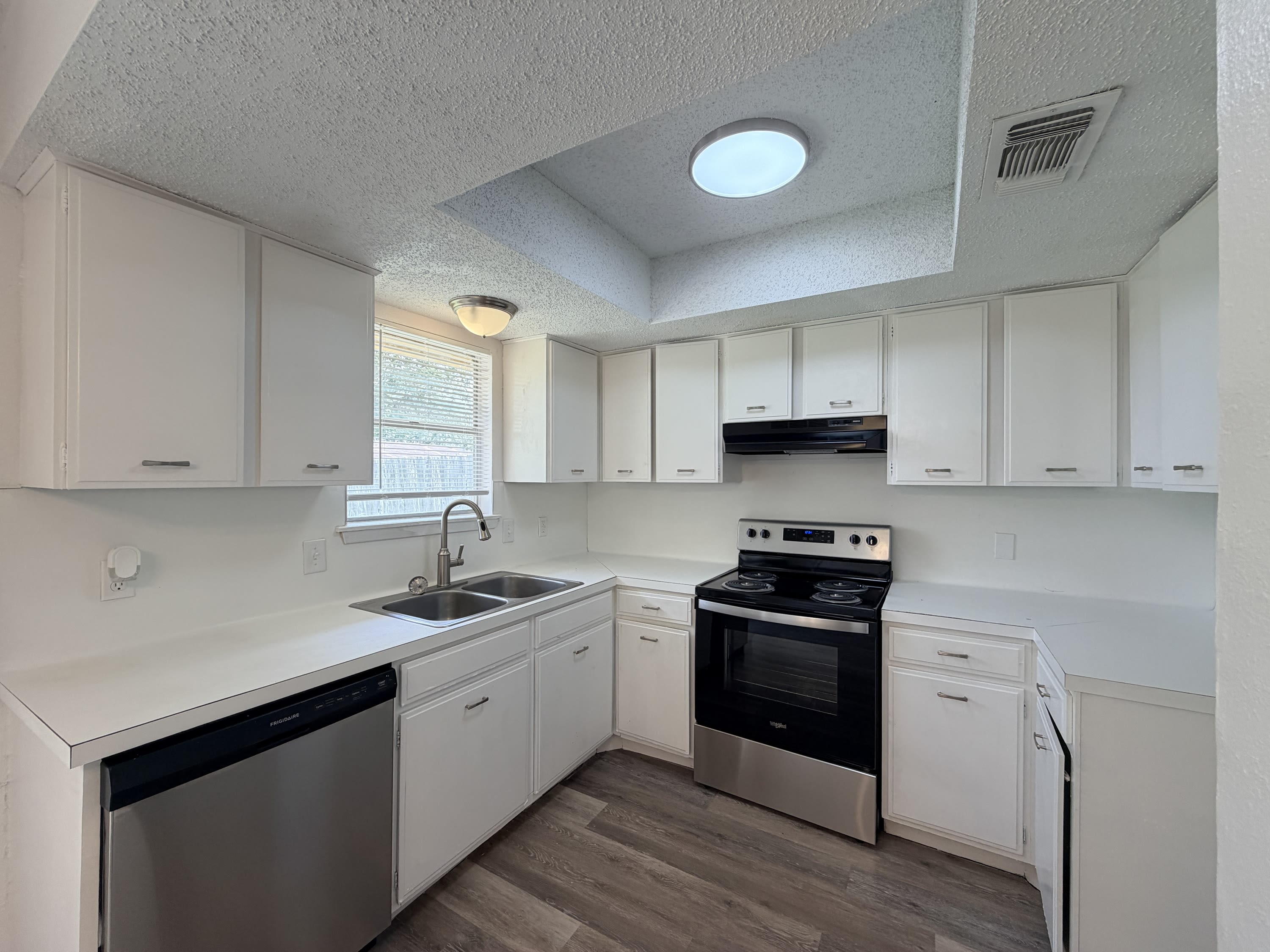 3704 LaPaz – photo 5