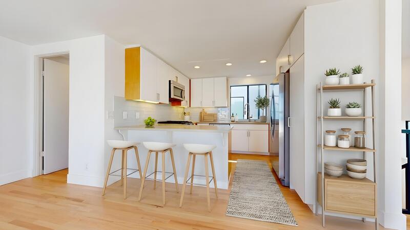 1318 Manhattan Avenue – photo 2