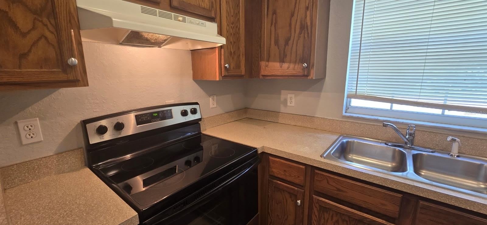 2605 NE 22ND Avenue – photo 5
