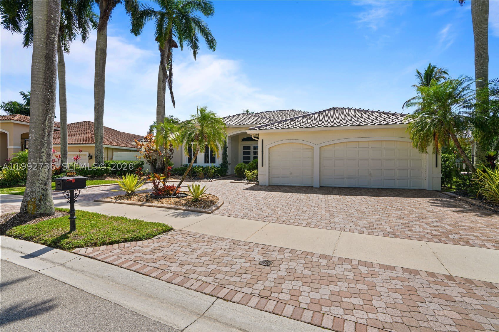2569 Eagle Run Ln – photo 3