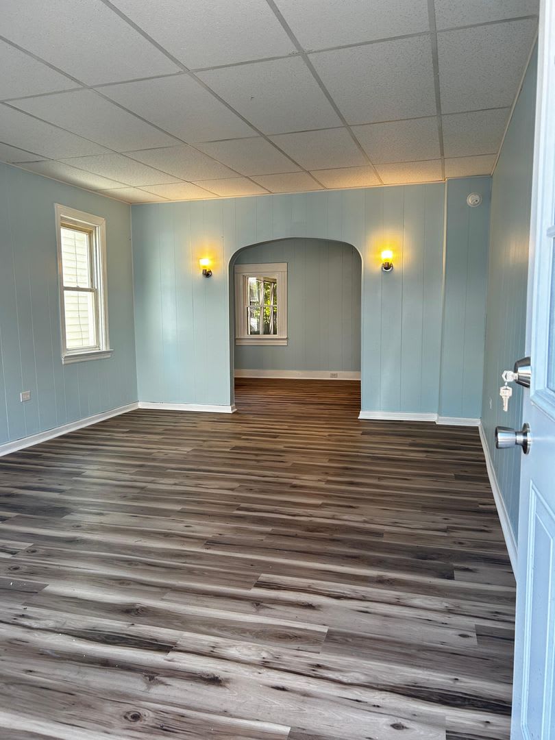 305 Jackson Street – photo 5