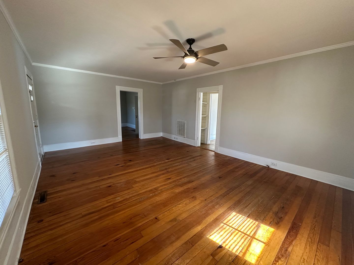 Live In The Heart Of Troutman – photo 4