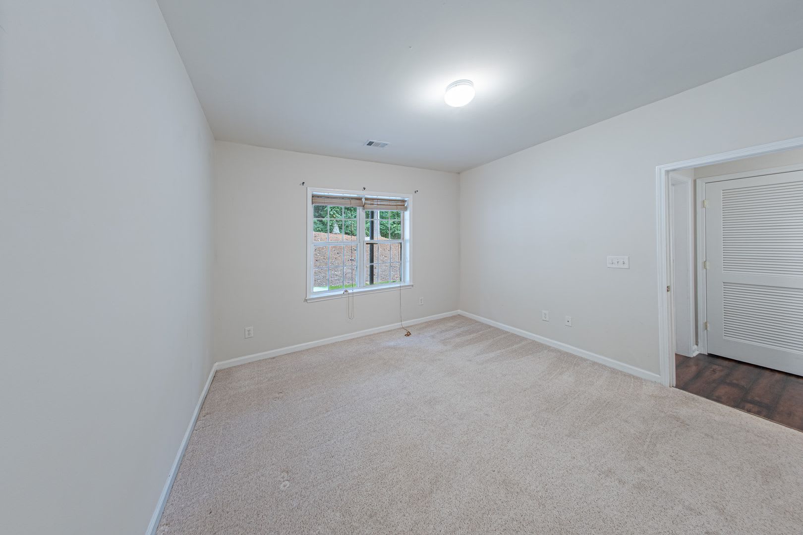 Spectacular Lake View Townhome In Alpharetta 3 Bedrooms Office Available July 1 2026 – photo 4