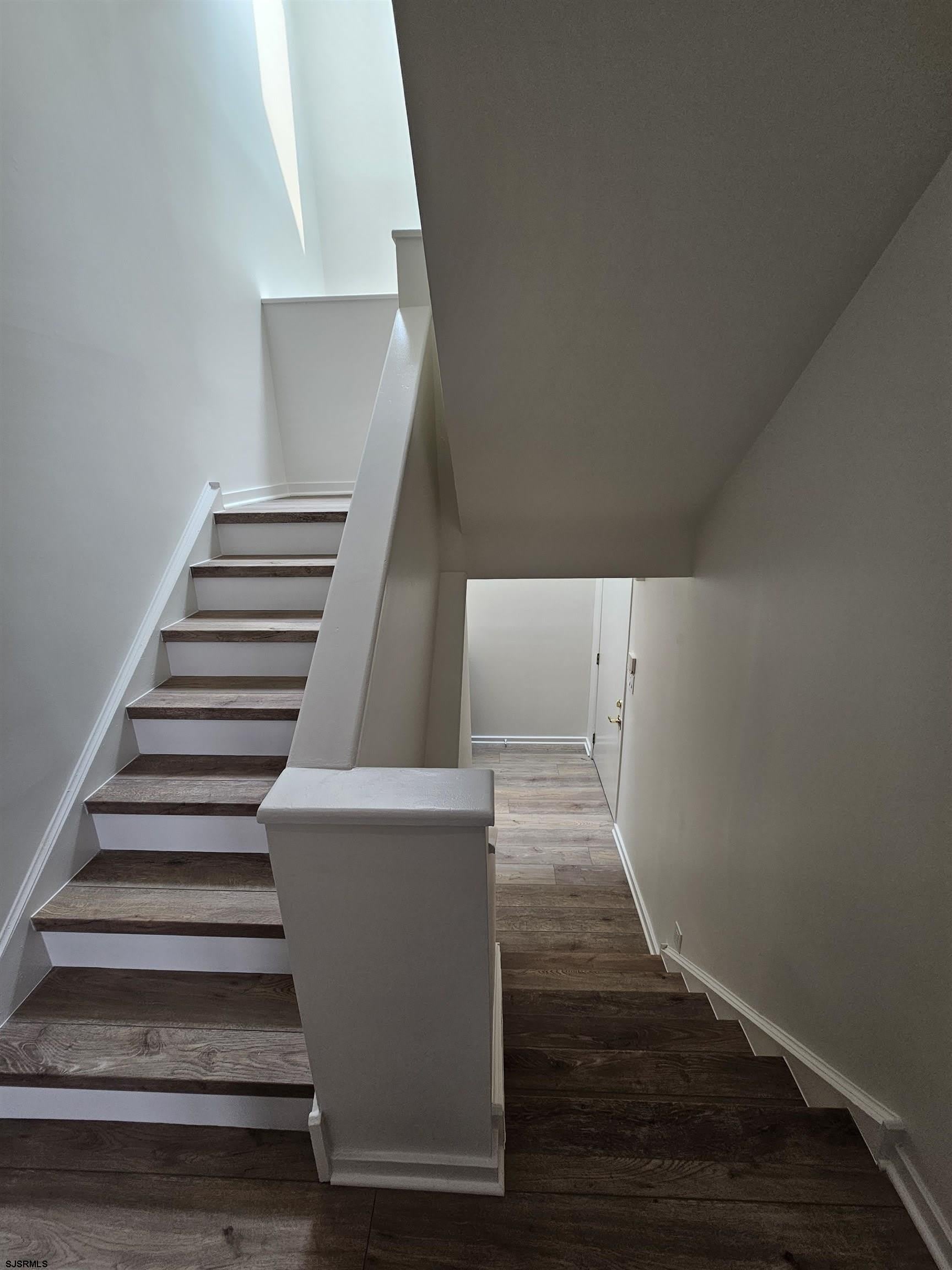 11 S Adams – photo 3