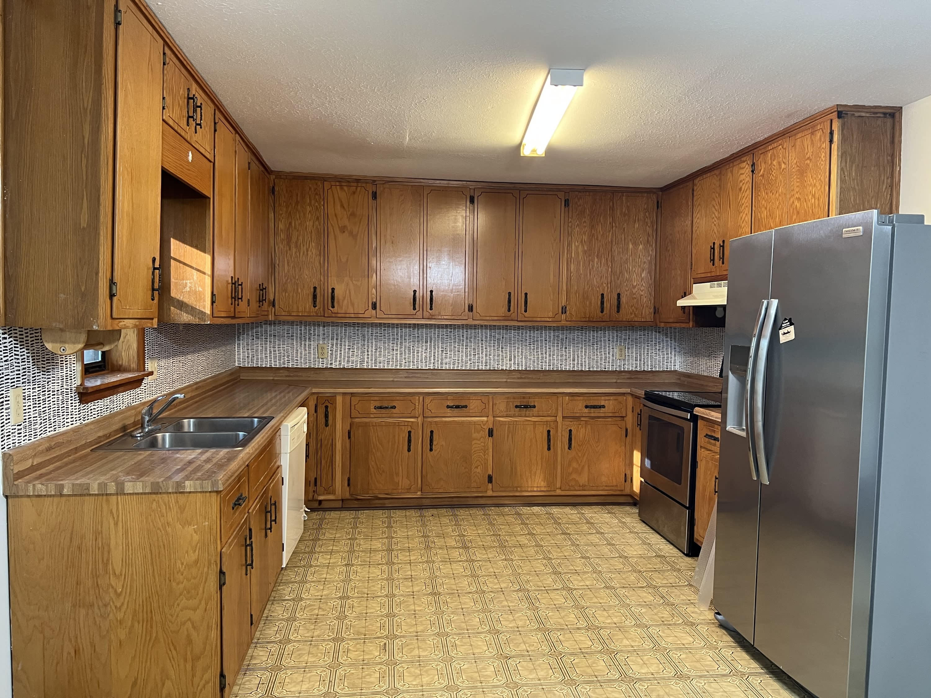 1200 Wadsworth Road – photo 3