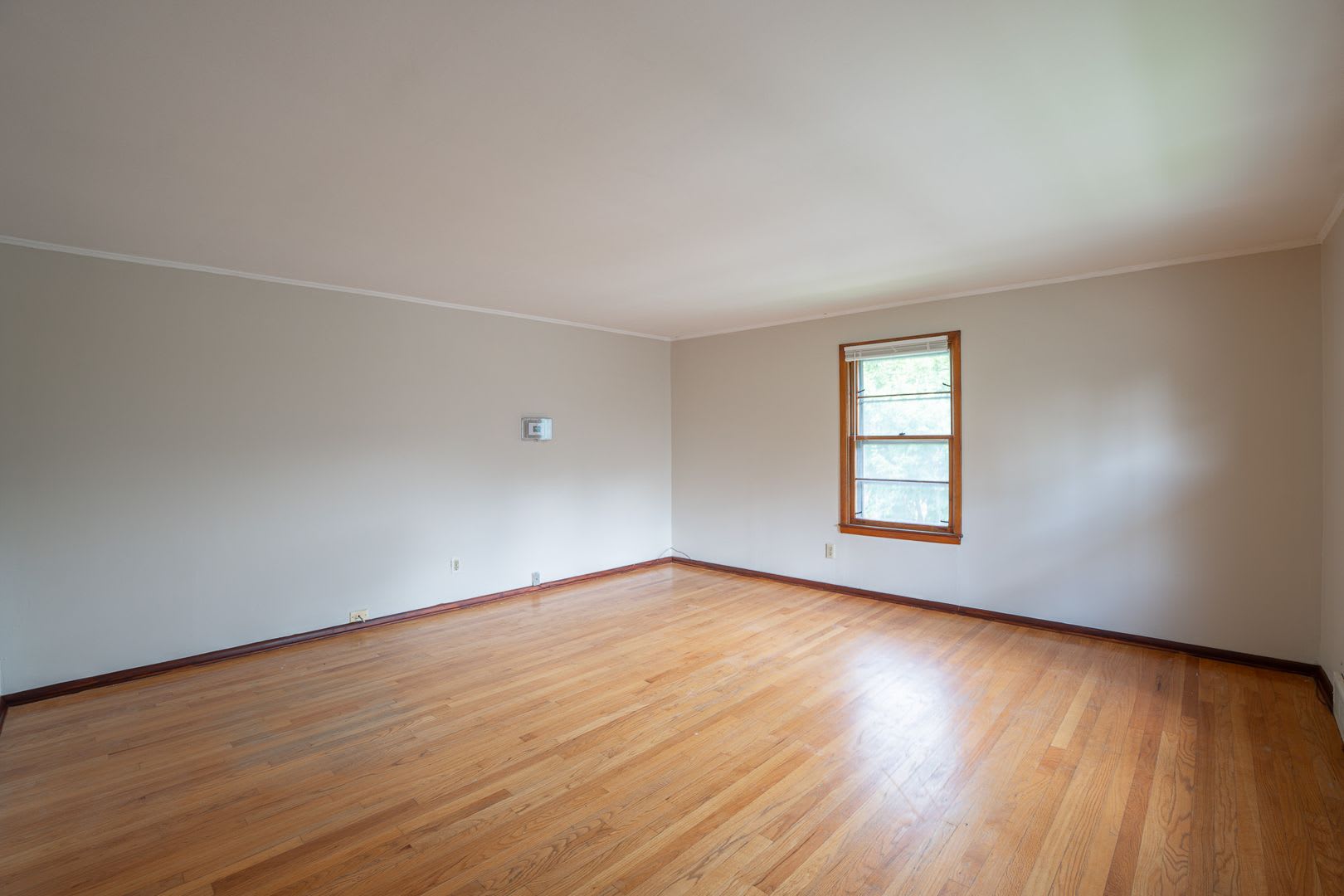 430 Oak St – photo 2