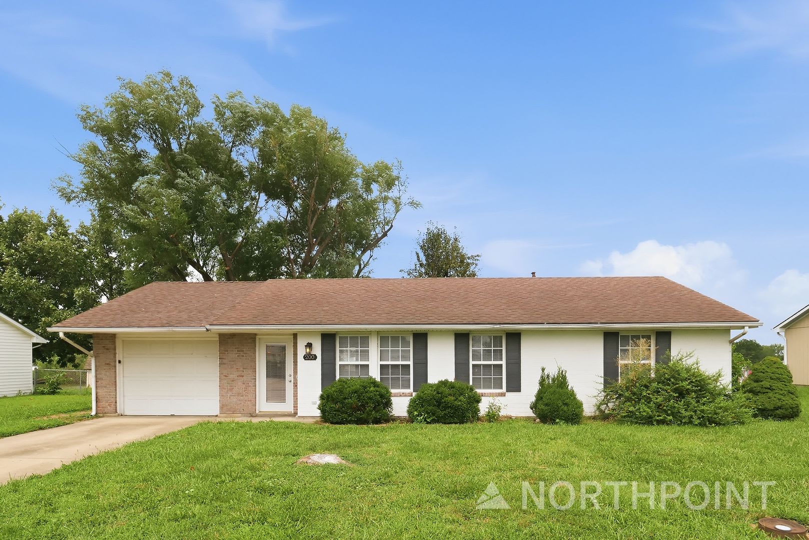 3-Bedroom, 1 Bath Single Family for Rent in Grain Valley, MO – photo 1