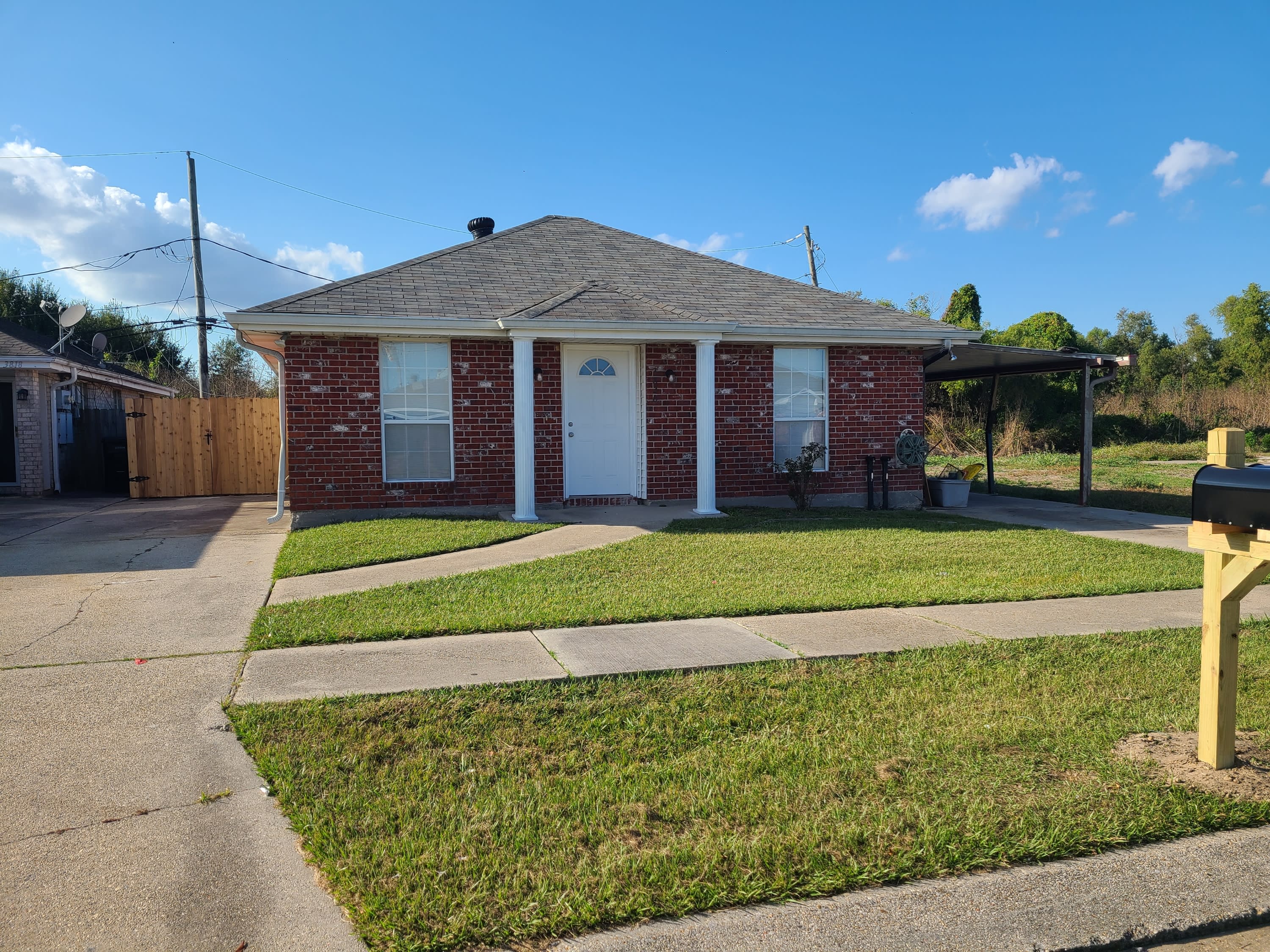 3820 Juno Drive – photo 1